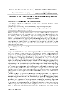 The effect of NaCl concentration on the interaction energy between feldspar minerale