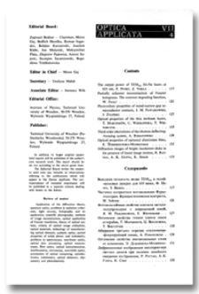 Photovoltaic properties of metal-narrow-gap semiconductor contacts