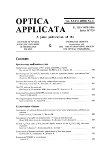 Can a variational approach describe pulse splitting in a dispersion managed system?